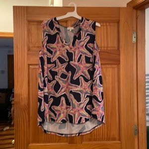 Women’s sleeveless tunic